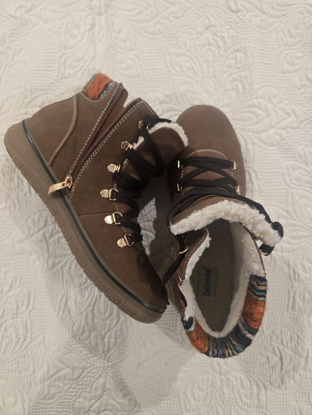 Bjorndal Brown Lace-Up Boots with Cream Faux-Fur and Multicolor Trim